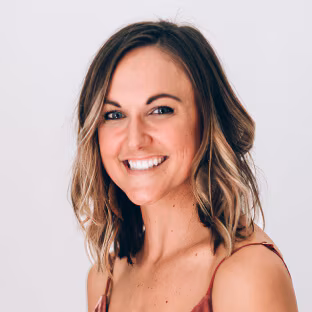 Jaclyn Wenaas, owner of Bronzed Denver, a QuickBooks Live customer